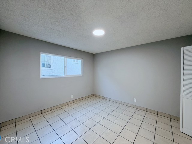 Detail Gallery Image 5 of 7 For 621 Leonard, Los Angeles,  CA 90022 - 2 Beds | 1 Baths