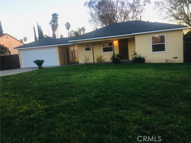 1475 Los Flores Dr, San Bernardino, CA 92404