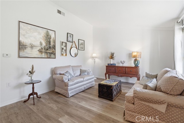 2 Bed Home for Sale in Newhall, California