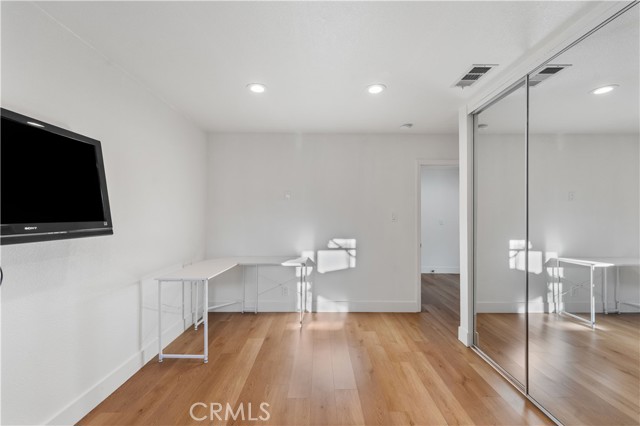 6653 Belmar Avenue, Reseda CA: https://media.crmls.org/medias/6ecc07e7-e39a-4459-8759-26a4af7b9209.jpg