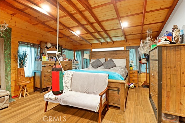 Image 12 of 26 For 18623 Lawton Boulevard