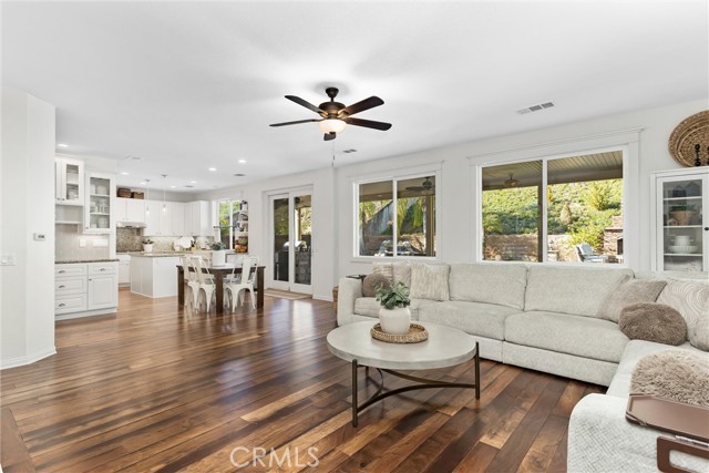 Detail Gallery Image 13 of 52 For 33814 Augusta, Yucaipa,  CA 92399 - 5 Beds | 4 Baths