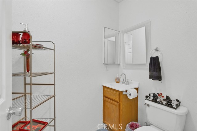 Detail Gallery Image 22 of 47 For 12887 Sholic, Apple Valley,  CA 92308 - 3 Beds | 2/1 Baths