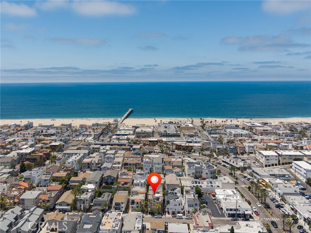 1301 Cypress Avenue, Hermosa Beach, California 90254, 2 Bedrooms Bedrooms, ,3 BathroomsBathrooms,Residential,Sold,Cypress,PV22153889