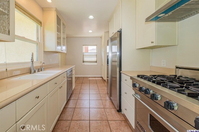 Detail Gallery Image 11 of 29 For 2744 N Myers St, Burbank,  CA 91504 - 3 Beds | 1/1 Baths