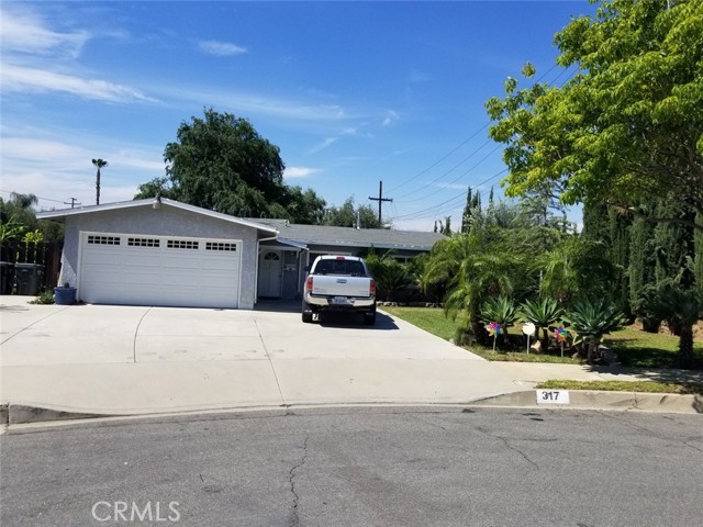 317 E Ramona St, Covina, CA 91723