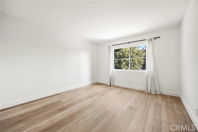 Detail Gallery Image 17 of 35 For 13662 Loretta Dr, Tustin,  CA 92780 - 5 Beds | 3 Baths