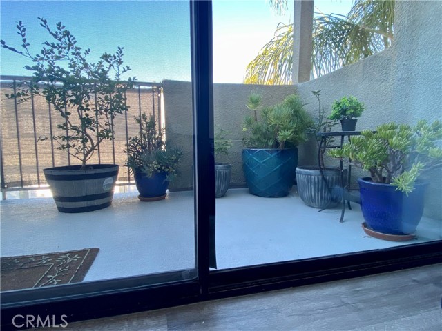 17722 Sergio Cir, Huntington Beach CA: https://media.crmls.org/medias/6ecfb471-b6e6-4d6a-aef7-3a032c8ac976.jpg