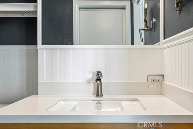 801 Ash Street, San Diego CA: https://media.crmls.org/medias/6ed05289-1866-4224-9dee-184815af1cd7.jpg