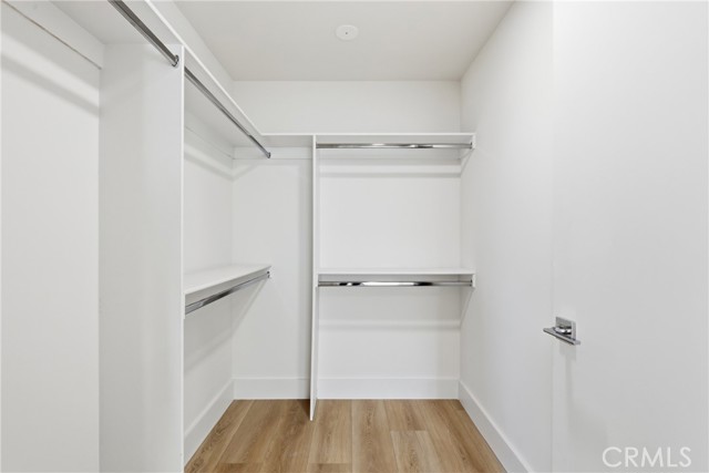 Detail Gallery Image 11 of 13 For 12078 Guerin St #207,  Studio City,  CA 91604 - 3 Beds | 2 Baths