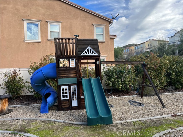 Detail Gallery Image 39 of 57 For 24464 Periwinkle, Lake Elsinore,  CA 92532 - 5 Beds | 3 Baths