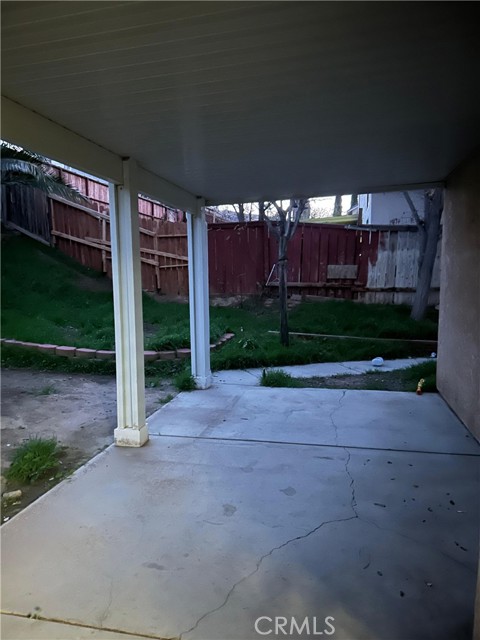 Detail Gallery Image 25 of 27 For 3030 Wellington, Palmdale,  CA 93551 - 5 Beds | 3 Baths