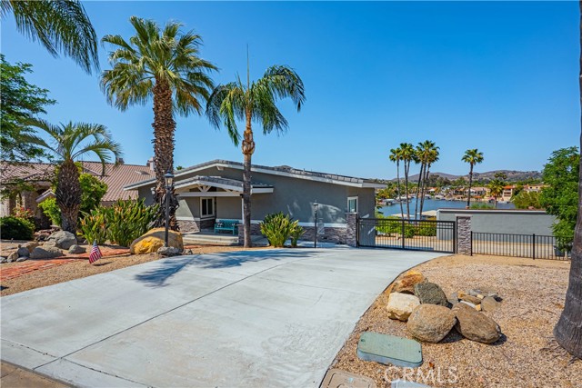 Detail Gallery Image 6 of 75 For 23256 Gray Fox Dr, Canyon Lake,  CA 92587 - 3 Beds | 3 Baths