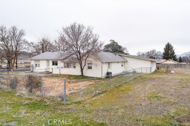 Detail Gallery Image 10 of 34 For 907 Ball Mountain Little Shasta, Montague,  CA 96064 - 6 Beds | 4 Baths