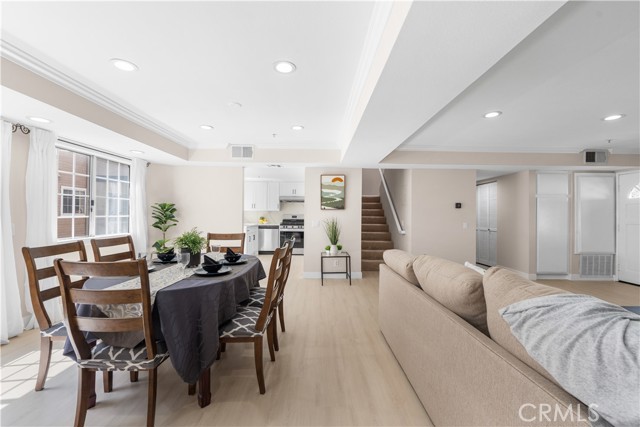 150 Diamond #B Street, Arcadia CA: https://media.crmls.org/medias/6ed50ed2-c08d-4316-afe5-4968dab9830a.jpg