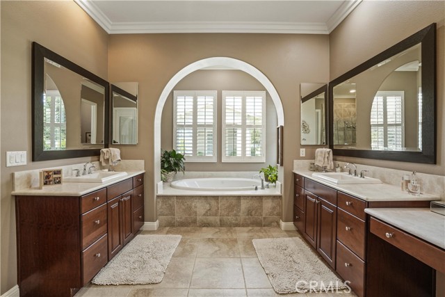 26935 Cotswold Drive, Canyon Country CA: https://media.crmls.org/medias/6ed5a8b0-001a-40bc-947b-cba66b6f4e88.jpg