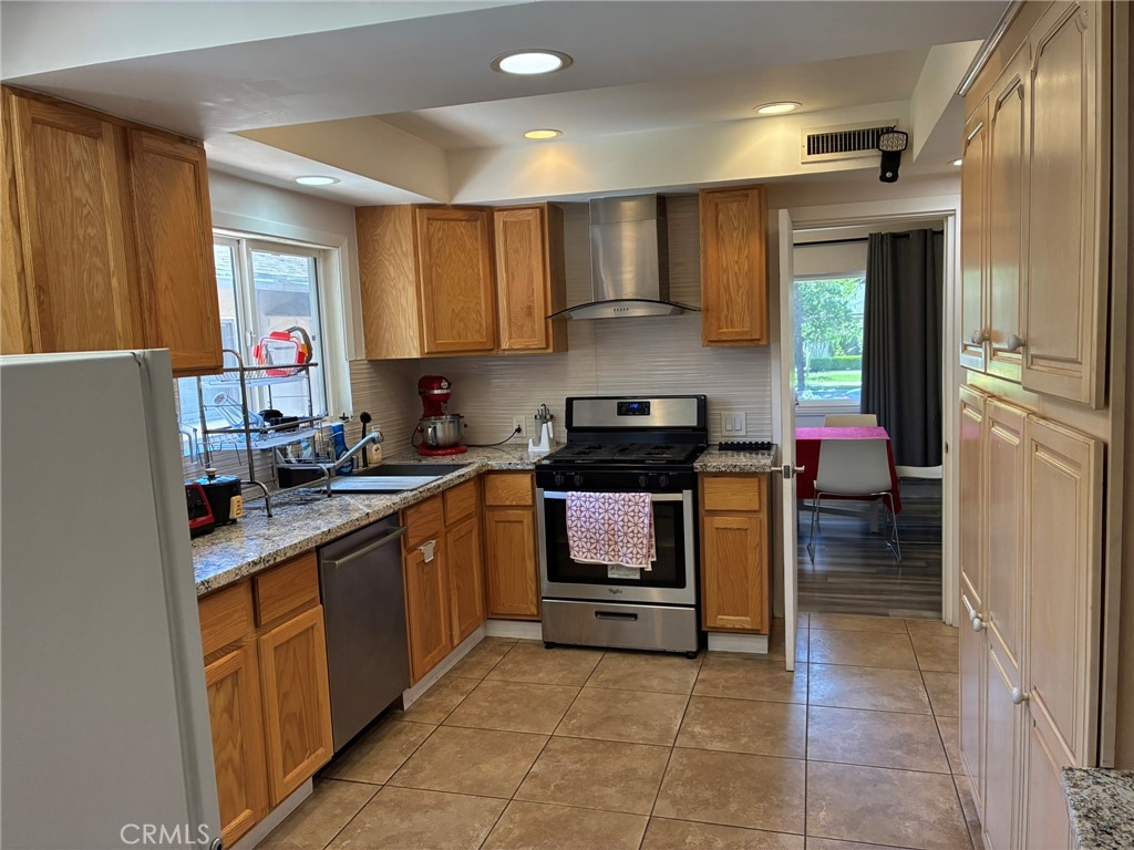 MLS #OC26167537 image #27