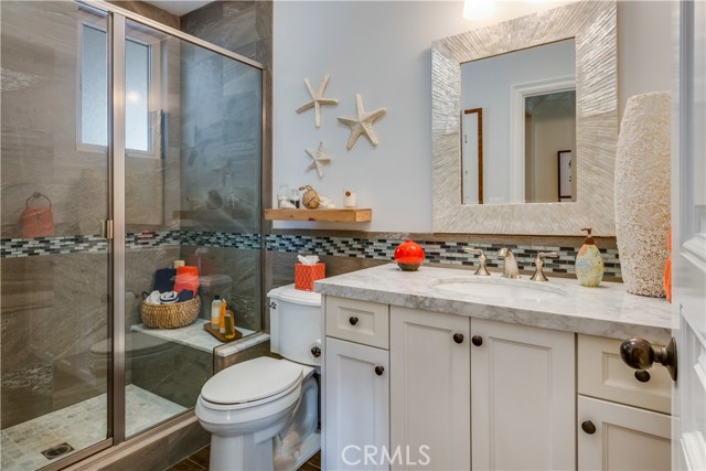 311 Topaz Street, Redondo Beach, California 90277, 5 Bedrooms Bedrooms, ,2 BathroomsBathrooms,Residential,Sold,Topaz,SB17009077