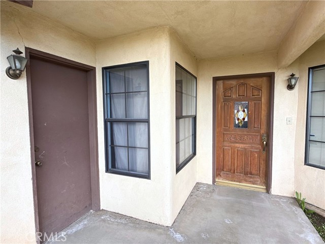Detail Gallery Image 2 of 10 For 421 Petris Avenue, Ridgecrest,  CA 93555 - 3 Beds | 2 Baths