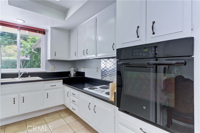 Detail Gallery Image 10 of 55 For 30 Calle Aragon #E,  Laguna Woods,  CA 92637 - 2 Beds | 1 Baths