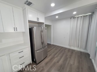 311 W Green Street, Claremont CA: https://media.crmls.org/medias/6ed77912-9808-4e20-8262-e20a961a99e3.jpg