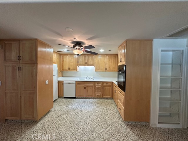 Detail Gallery Image 9 of 17 For 13321 El Dorado Dr., M8-203c, Seal Beach,  CA 90740 - 2 Beds | 1 Baths