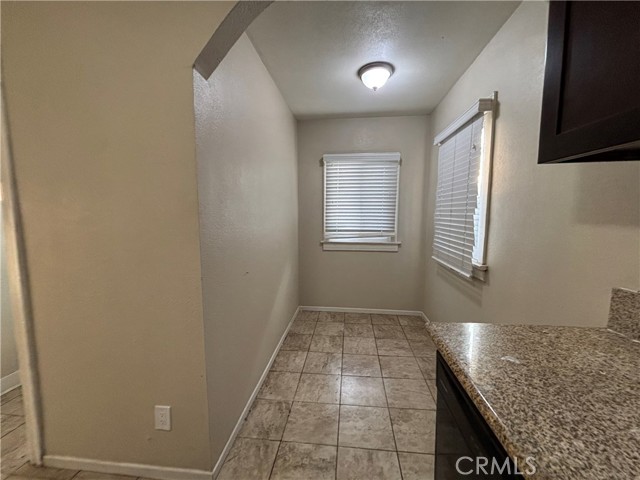 Detail Gallery Image 7 of 19 For 5714 Keniston, Los Angeles,  CA 90043 - 3 Beds | 1 Baths