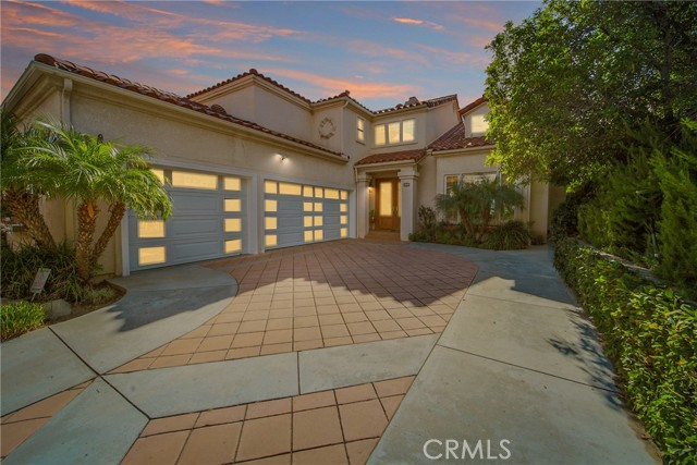 Detail Gallery Image 1 of 48 For 3828 Sky View Ln, La Crescenta,  CA 91214 - 5 Beds | 4 Baths