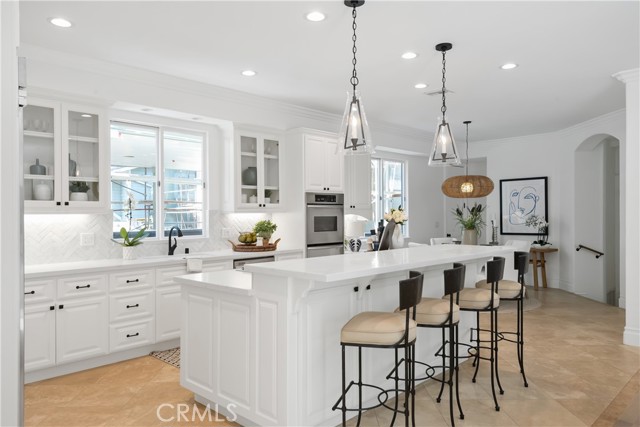 561 33rd Street, Manhattan Beach, California 90266, 5 Bedrooms Bedrooms, ,5 BathroomsBathrooms,Residential,Sold,33rd,SB21226238