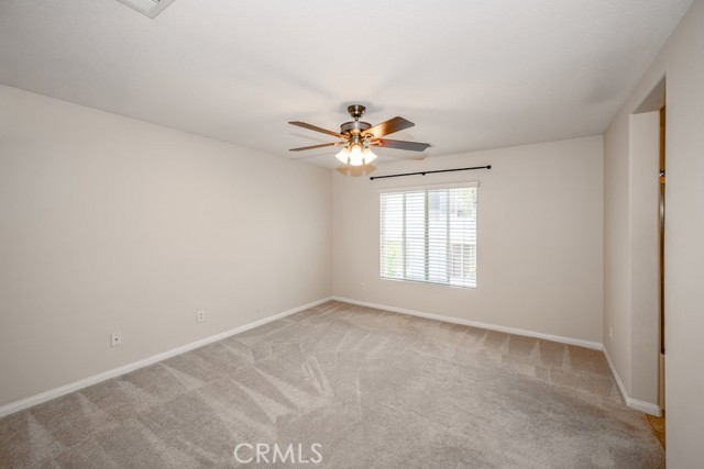 Detail Gallery Image 19 of 27 For 28378 Mirabelle Ln, Saugus,  CA 91350 - 3 Beds | 2/1 Baths