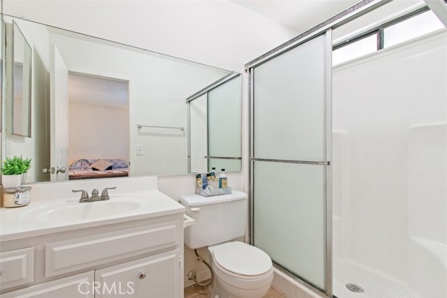 Detail Gallery Image 4 of 4 For 44605 Gillan Ave, Lancaster,  CA 93535 - 3 Beds | 2 Baths