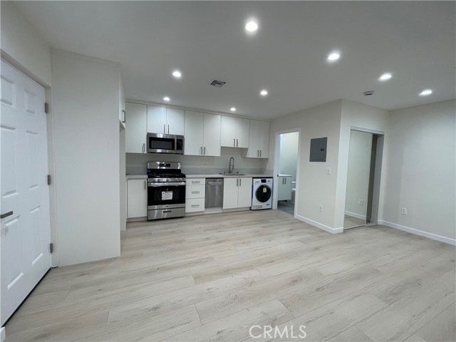 Front Image Thumbnail for CRGD26067713