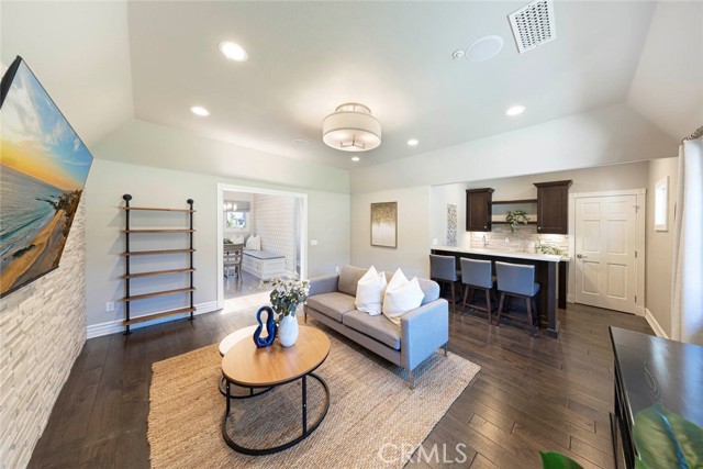 Detail Gallery Image 70 of 75 For 185 S Trish Ct, Anaheim Hills,  CA 92808 - 5 Beds | 4/1 Baths