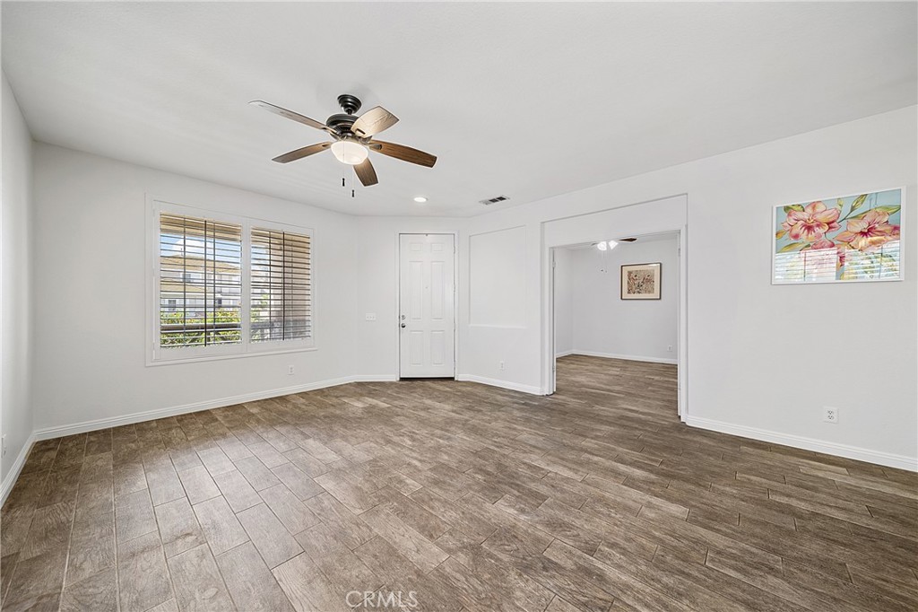 MLS #WS25161934 img 4