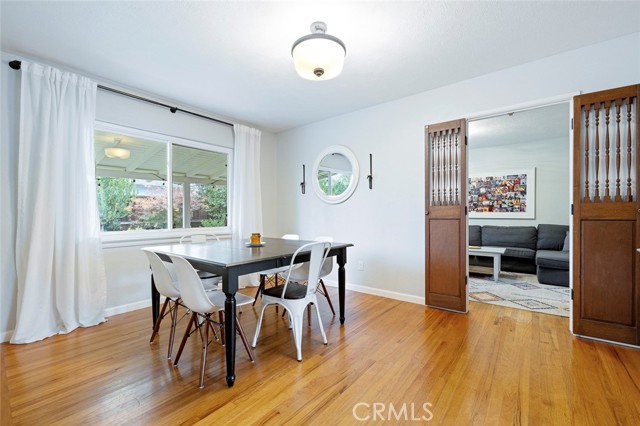 Detail Gallery Image 8 of 25 For 216 W San Ramon Ave, Fresno,  CA 93704 - 3 Beds | 2 Baths