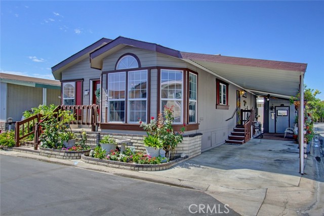 10681 Oak Street #44, Los Alamitos, CA, 90720 10681 Oak Street #44, Los Alamitos, CA, 90720