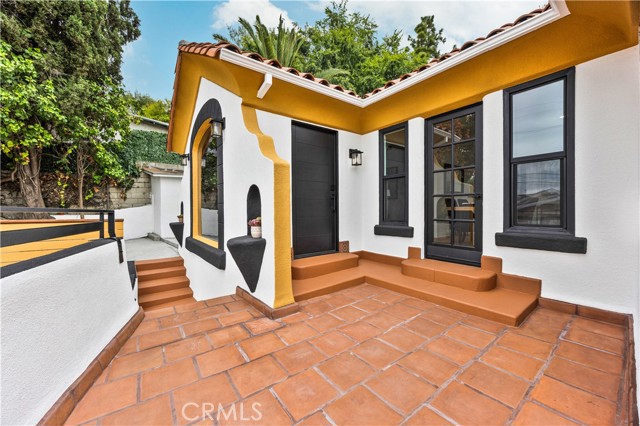 3135 Minnesota Street, Los Angeles CA: https://media.crmls.org/medias/6edb7e0e-2744-43da-8a5d-543d6814e9fd.jpg
