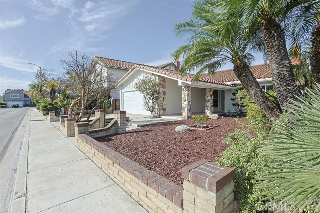 Detail Gallery Image 5 of 49 For 9411 Russell, Garden Grove,  CA 92844 - 3 Beds | 2 Baths