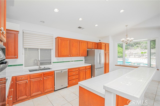 39754 Calle Azucar, Murrieta CA: https://media.crmls.org/medias/6ede1eeb-4274-457b-a55b-f263eb9f6d34.jpg