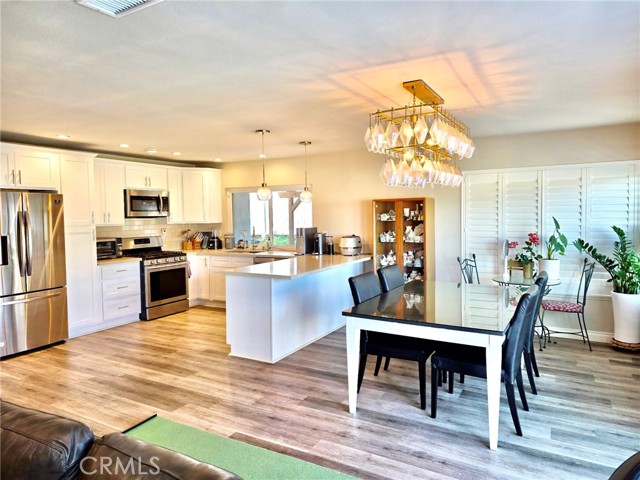 Detail Gallery Image 7 of 23 For 1133 Avenida Del Corto, Fullerton,  CA 92833 - 3 Beds | 2 Baths