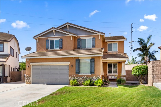 Detail Gallery Image 1 of 29 For 6785 Cecille Cir, Corona,  CA 91752 - 4 Beds | 2/1 Baths