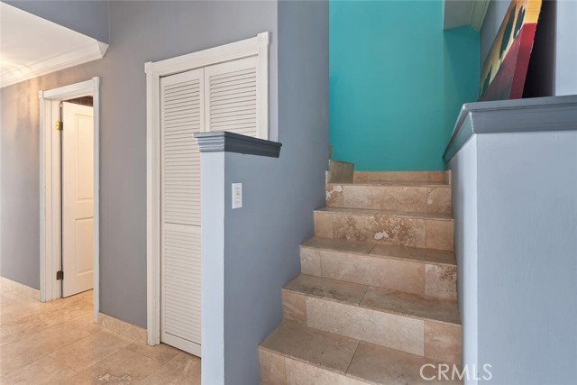 13331 Moorpark Street, Sherman Oaks CA: https://media.crmls.org/medias/6edebac9-6e79-4ef7-b357-484efa121710.jpg