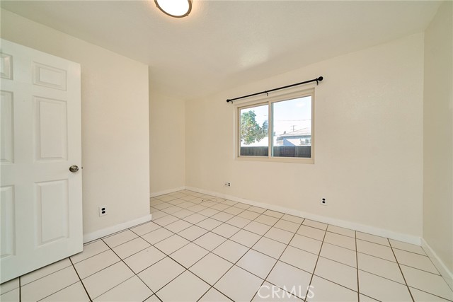 Detail Gallery Image 17 of 29 For 5641 Linden Ave, Long Beach,  CA 90805 - 3 Beds | 2 Baths