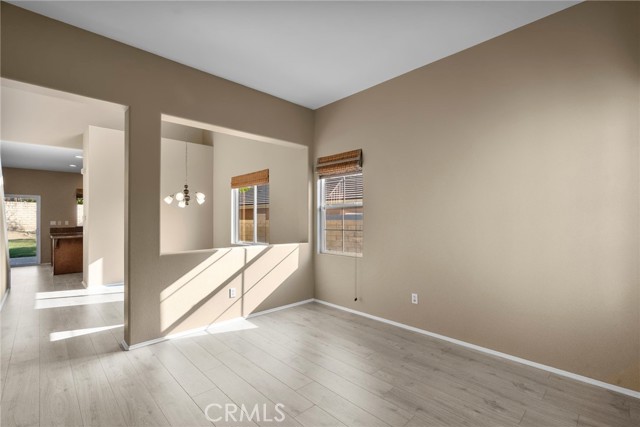 Detail Gallery Image 3 of 36 For 19316 Sidani Ln, Saugus,  CA 91350 - 3 Beds | 3 Baths