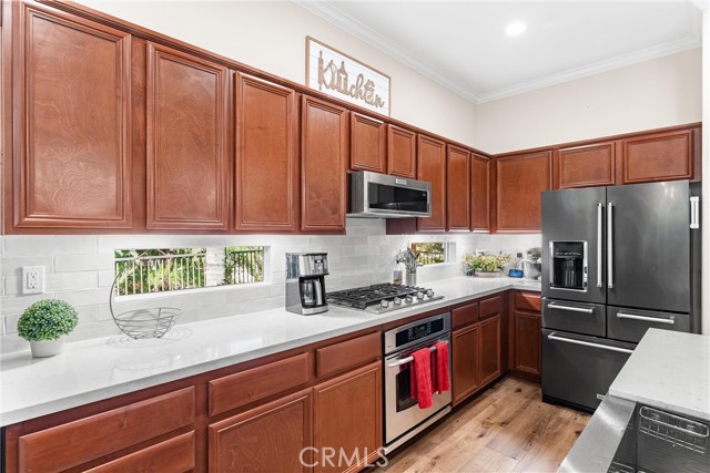 Detail Gallery Image 20 of 48 For 24217 Fawnskin, Corona,  CA 92883 - 2 Beds | 2 Baths