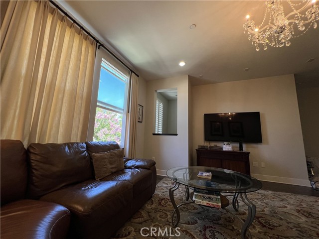 Detail Gallery Image 5 of 56 For 9 Compass Ct, Aliso Viejo,  CA 92656 - 3 Beds | 2/1 Baths