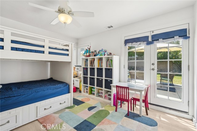 Detail Gallery Image 15 of 28 For 1120 9th St, Hermosa Beach,  CA 90254 - 2 Beds | 1 Baths
