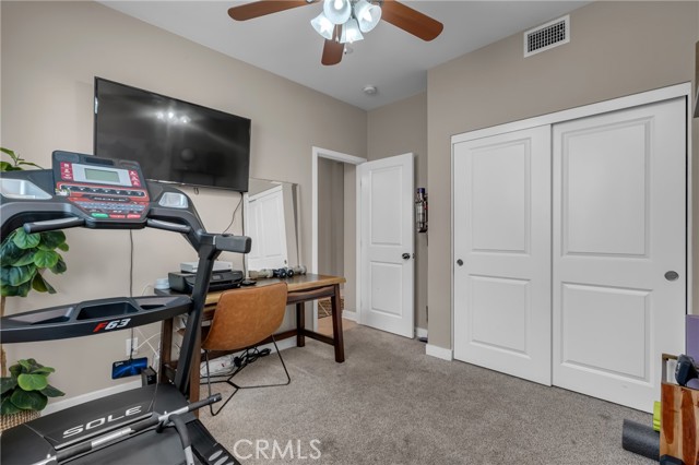 Detail Gallery Image 15 of 33 For 9311 Alondra Bld #5,  Bellflower,  CA 90706 - 3 Beds | 3 Baths