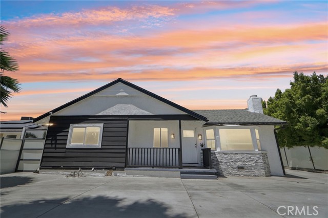 Detail Gallery Image 43 of 51 For 17043 Celtic St, Granada Hills,  CA 91344 - 4 Beds | 3 Baths