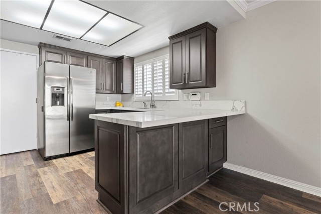 Image 17 of 37 For 39781 Pin Oak Court